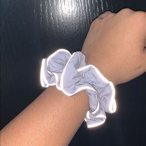 Lululemon scrunchie